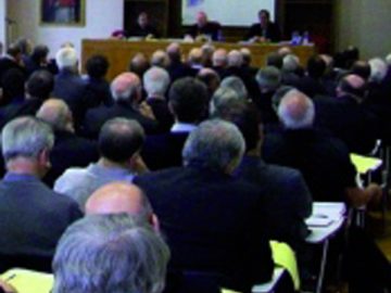 Incontro Decani a Venegono