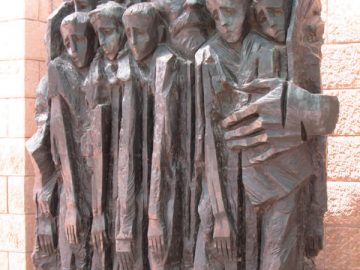 “Figlio Mio” (Eb 12,5)